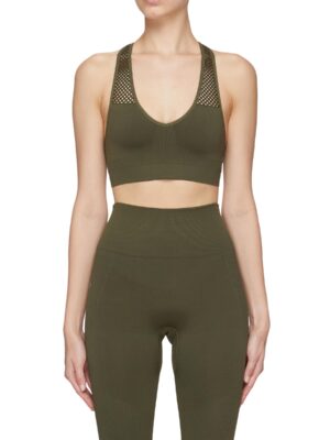 Essential' seamless racerback sports bra